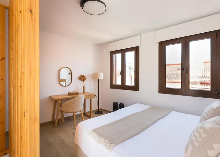 Kotsifi - Cozy 2br With Rooftop Terrace! Apartment *