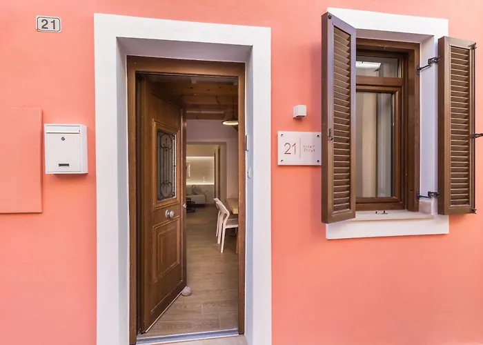 Apartament Kotsifi - Cozy 2br With Rooftop Terrace! Retimno