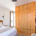 Kotsifi - Cozy 2br With Rooftop Terrace!