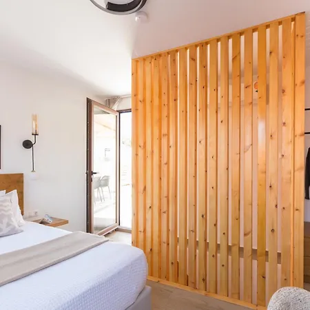 Kotsifi - Cozy 2br With Rooftop Terrace!