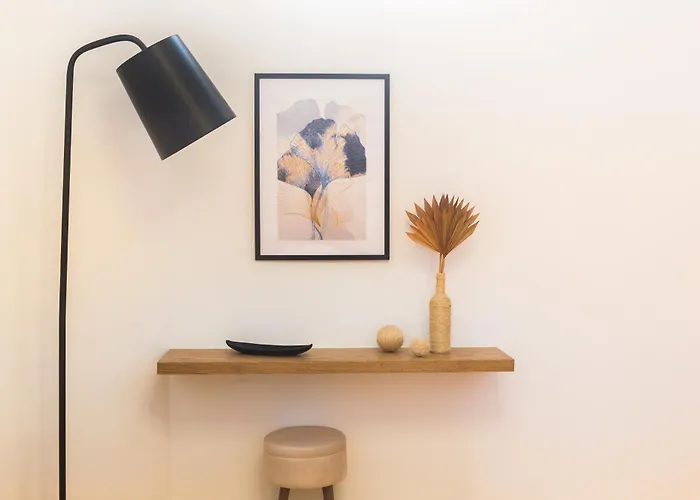 Kotsifi - Cozy 2br With Rooftop Terrace! Appartement *